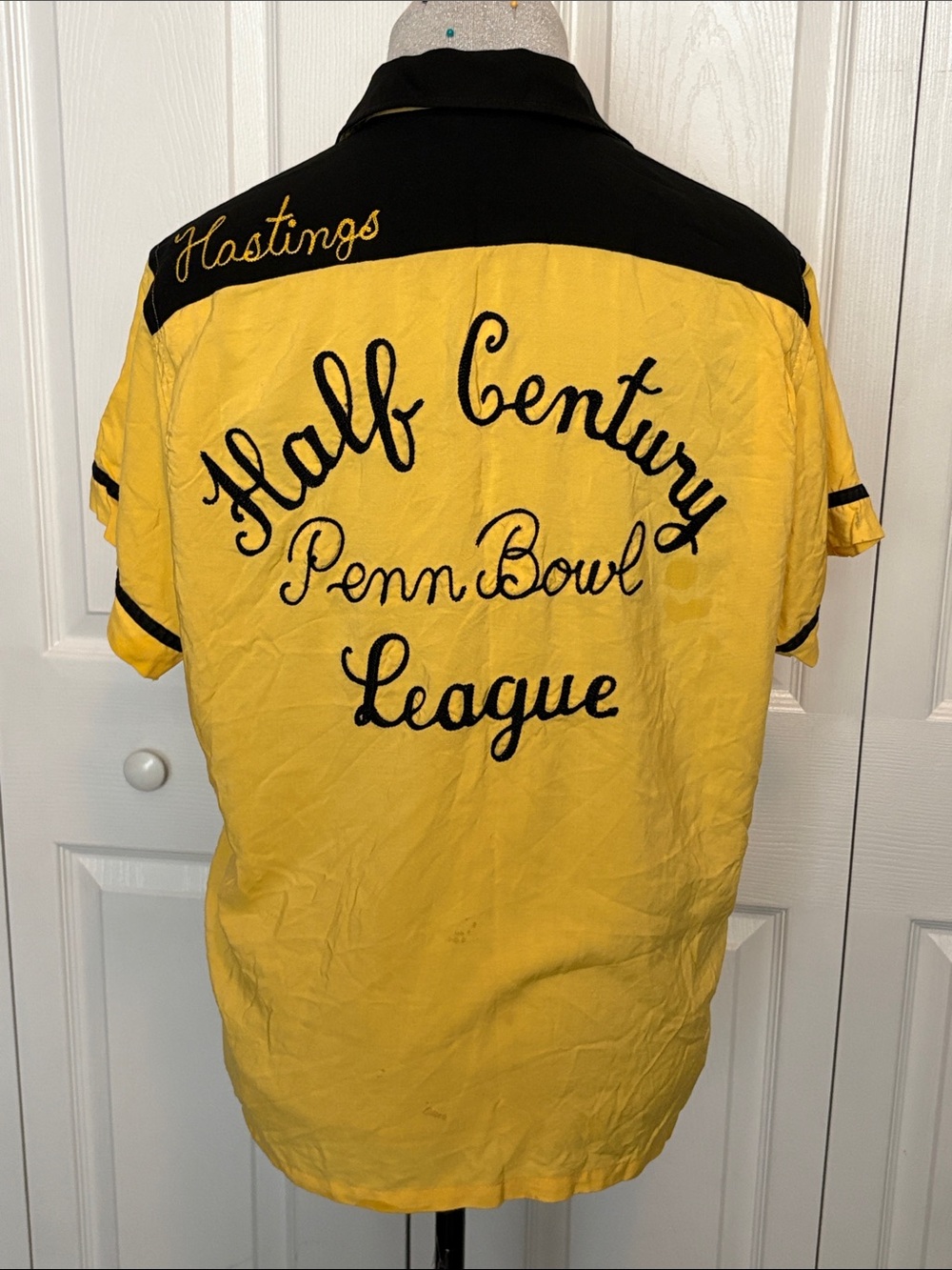 Men's Yellow and Black Casual Button Down Bowling Shirt - Medium